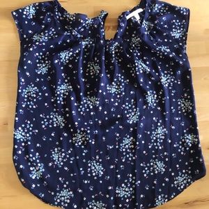 Short sleeve blue floral LC blouse